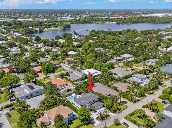 702 NW 5th Ave, Delray Beach FL 33444