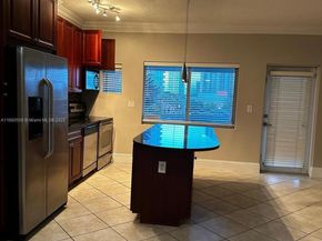 2895 NE 32nd St 305, Fort Lauderdale FL 33306