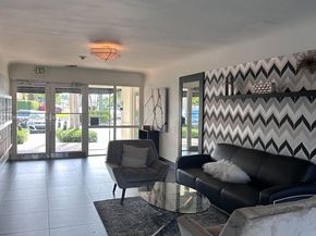 2895 NE 32nd St 305, Fort Lauderdale FL 33306