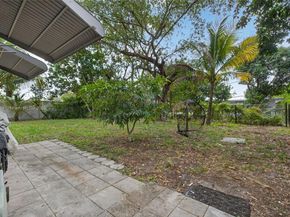 1690 NE 161st St, North Miami Beach FL 33162
