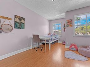 772 NW 132nd Ave, Plantation FL 33325