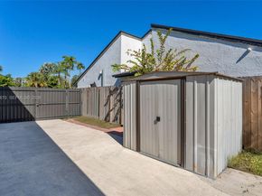 12210 SW 92nd St, Miami FL 33186