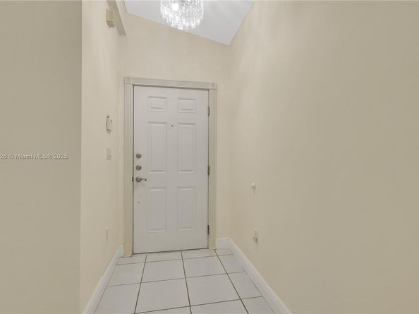 13170 SW 66th Ter 1812B, Miami FL 33183
