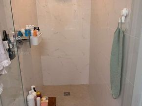 16385 Biscayne Blvd 303, Sunny Isles Beach FL 33160