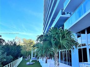 16385 Biscayne Blvd 303, Sunny Isles Beach FL 33160