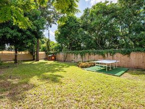 630 NE 175th St, Miami FL 33162