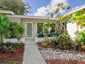 630 NE 175th St, Miami FL 33162