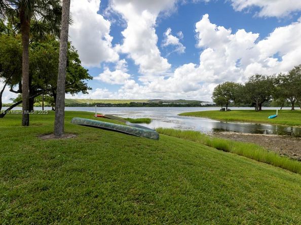 411 Republic Ct 411, Deerfield Beach FL 33442
