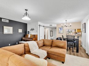 411 Republic Ct 411, Deerfield Beach FL 33442