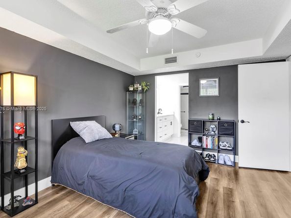 411 Republic Ct 411, Deerfield Beach FL 33442