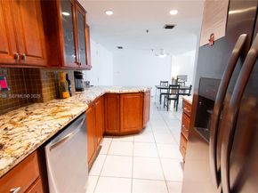 1621 Collins Ave 906, Miami Beach FL 33139