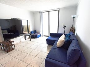 1621 Collins Ave 906, Miami Beach FL 33139