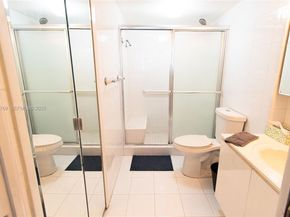 1621 Collins Ave 906, Miami Beach FL 33139