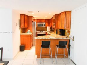 1621 Collins Ave 906, Miami Beach FL 33139