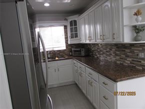 5620 SW 140th Pl, Miami FL 33183
