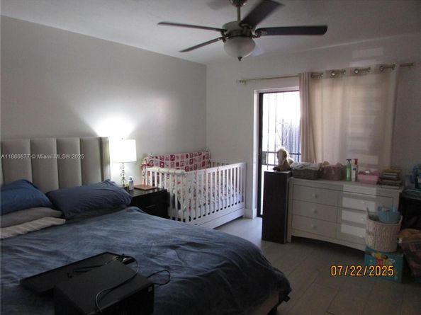 5620 SW 140th Pl, Miami FL 33183