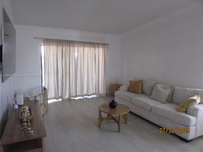 5620 SW 140th Pl, Miami FL 33183