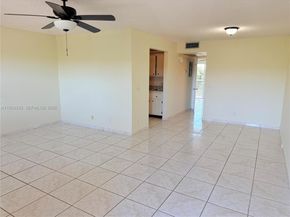 850 SW 133rd Ter 416B, Pembroke Pines FL 33027