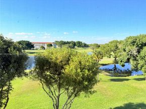 850 SW 133rd Ter 416B, Pembroke Pines FL 33027