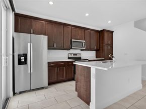 543 Parsons Way, Deerfield Beach FL 33442