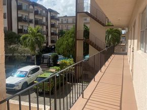 1950 W 54th St 105, Hialeah FL 33012
