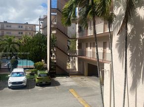 1950 W 54th St 105, Hialeah FL 33012