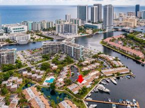 429 Leslie Dr 429, Hallandale Beach FL 33009