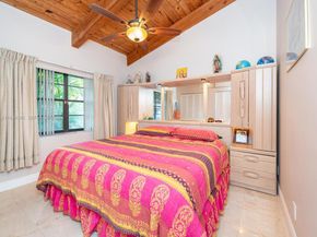 429 Leslie Dr 429, Hallandale Beach FL 33009