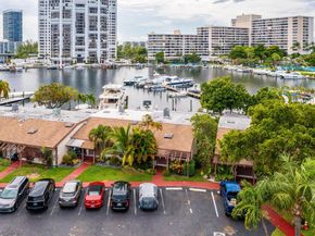 429 Leslie Dr 429, Hallandale Beach FL 33009