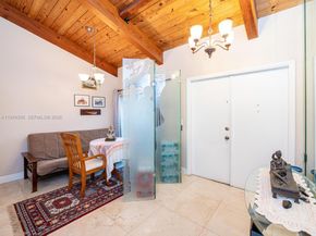 429 Leslie Dr 429, Hallandale Beach FL 33009