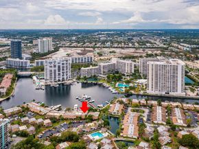 429 Leslie Dr 429, Hallandale Beach FL 33009