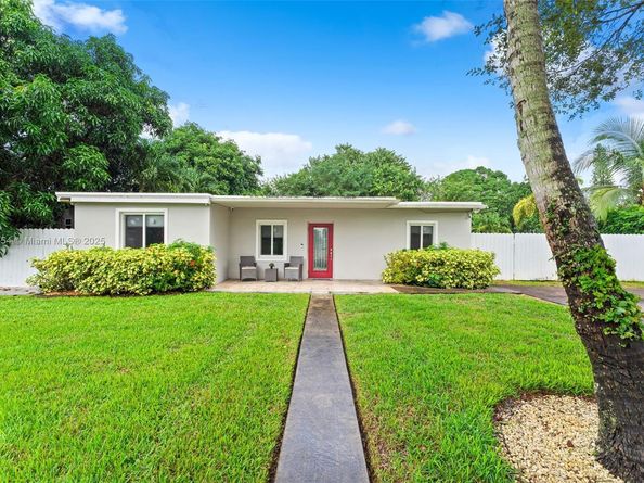 16315 NW 24th Ave, Miami Gardens FL 33054