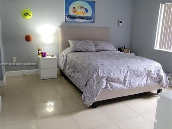 5773 Washington St J2, Hollywood FL 33023