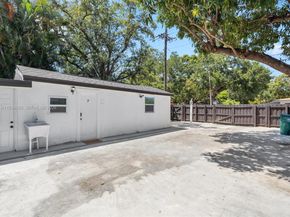 1048 NW 33rd Ave, Miami FL 33125