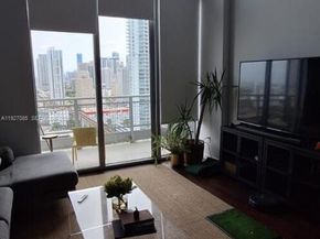 690 SW 1st Ct 2711, Miami FL 33130