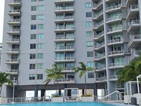 690 SW 1st Ct 2711, Miami FL 33130