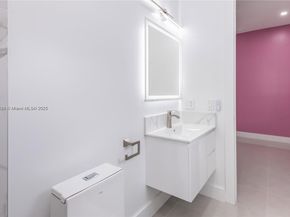 939 NE 42nd Ter, Homestead FL 33033