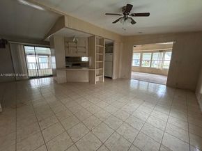 5339 NW 4th Ter, Deerfield Beach FL 33064