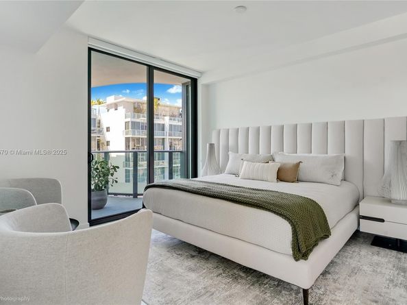 9901 W Bay Harbor Dr 406, Bal Harbour FL 33154