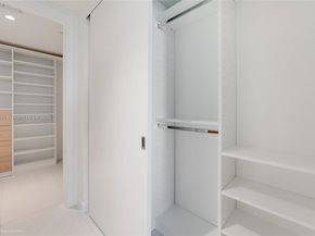 9901 W Bay Harbor Dr 406, Bal Harbour FL 33154