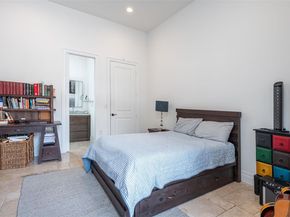 18951 SW 53rd St, Southwest Ranches FL 33332