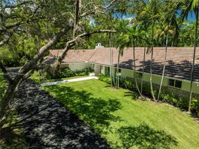 11905 SW 67th Ave, Pinecrest FL 33156