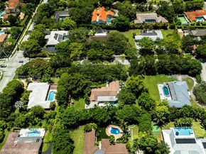 11905 SW 67th Ave, Pinecrest FL 33156