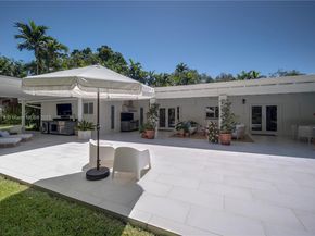 11905 SW 67th Ave, Pinecrest FL 33156