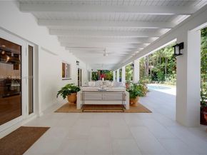 11905 SW 67th Ave, Pinecrest FL 33156