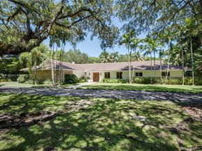 11905 SW 67th Ave, Pinecrest FL 33156