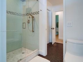 11905 SW 67th Ave, Pinecrest FL 33156