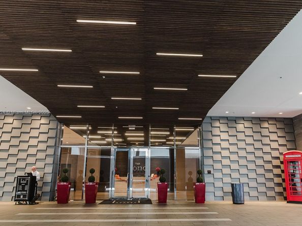 1080 Brickell Ave 3309, Miami FL 33131