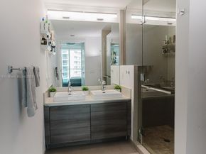 1080 Brickell Ave 3309, Miami FL 33131