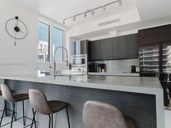 1080 Brickell Ave 3309, Miami FL 33131